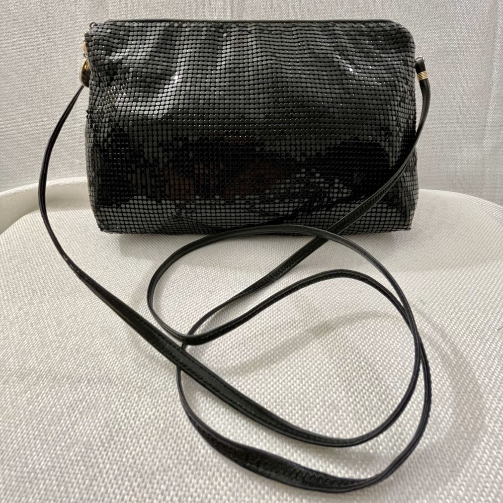 EUC Vintage Whiting & Davis Mesh Black Crossbody bag clutch purse, evening bag